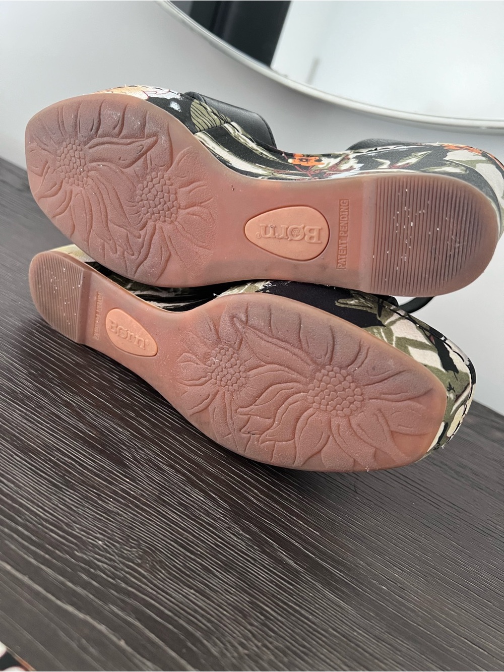 Born Salton Floral Wedge Sandals with changeable ankle straps - Picture 7 of 10